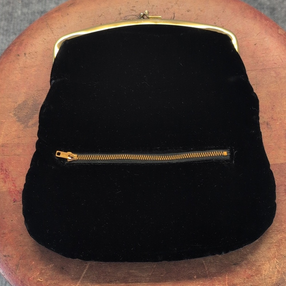 Vintage Black Small Frame Clutch Kiss Lock Gold Hardware Lined Purse DAMAGE